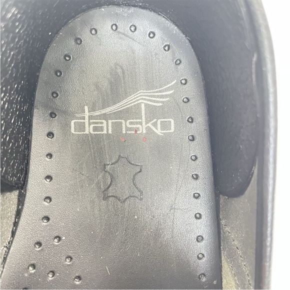 Dansko Professional Tooled Leather Clogs in Black Excellent condition 39 or 8.5 - Picture 8 of 10